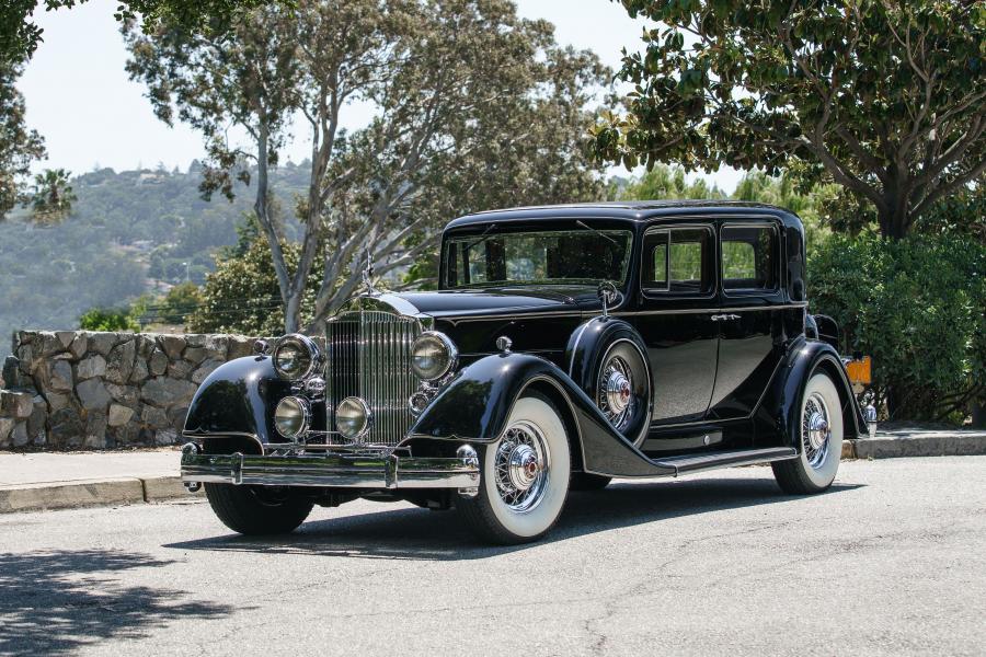  Packard Twelve Club Sedan (1107-736) 1934 года  (фото 7 из 38)